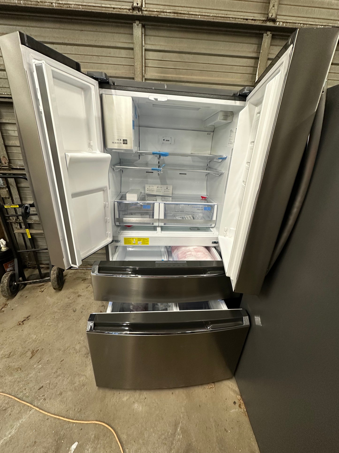 Frigidaire Counter-Depth 21.5-cu ft 4 -Door French Door Refrigerator