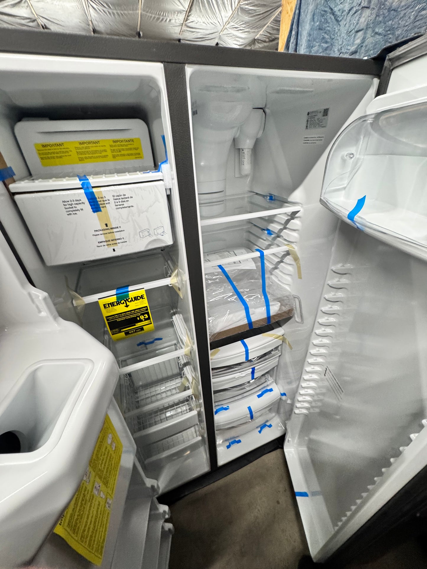 GE 25.1-cu ft Standard-Depth 36-in Wide Side-by-Side Refrigerator with Ice Maker ,Water and Ice Dispenser ( Fingerprint Resistant Stainless Steel ) Item #1262486 | Model #GSS25IYNFS