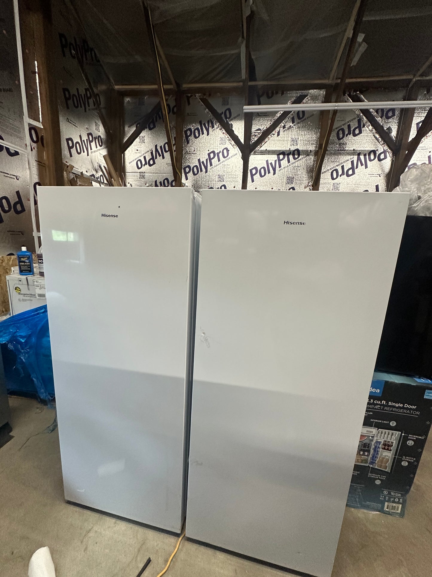 Hisense 13.6 CU.FT. Full Size Upright Freezer