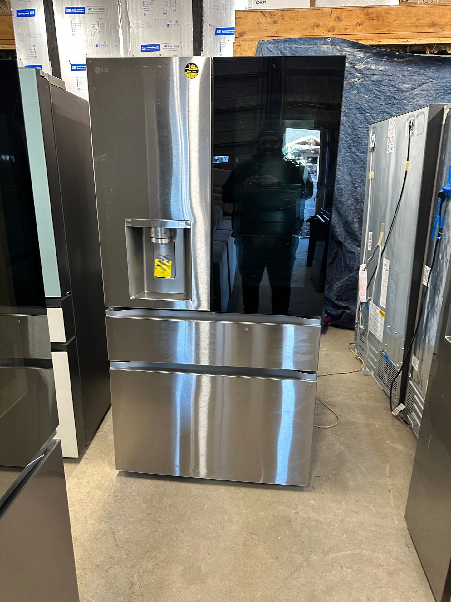 LG Standard-Depth InstaView MyColor