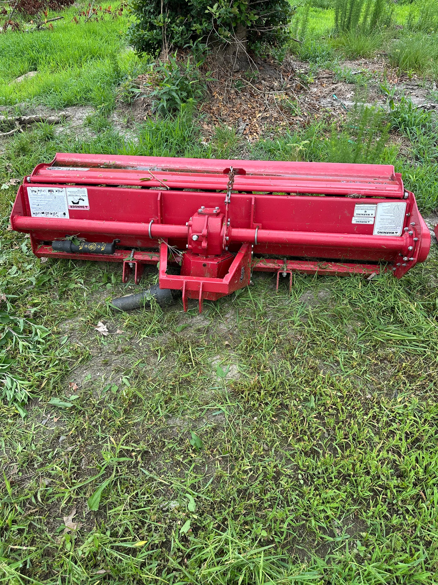 2016 Mahindra 2538 Tractor — Only 342.7 Hours! 6 Attachments Included