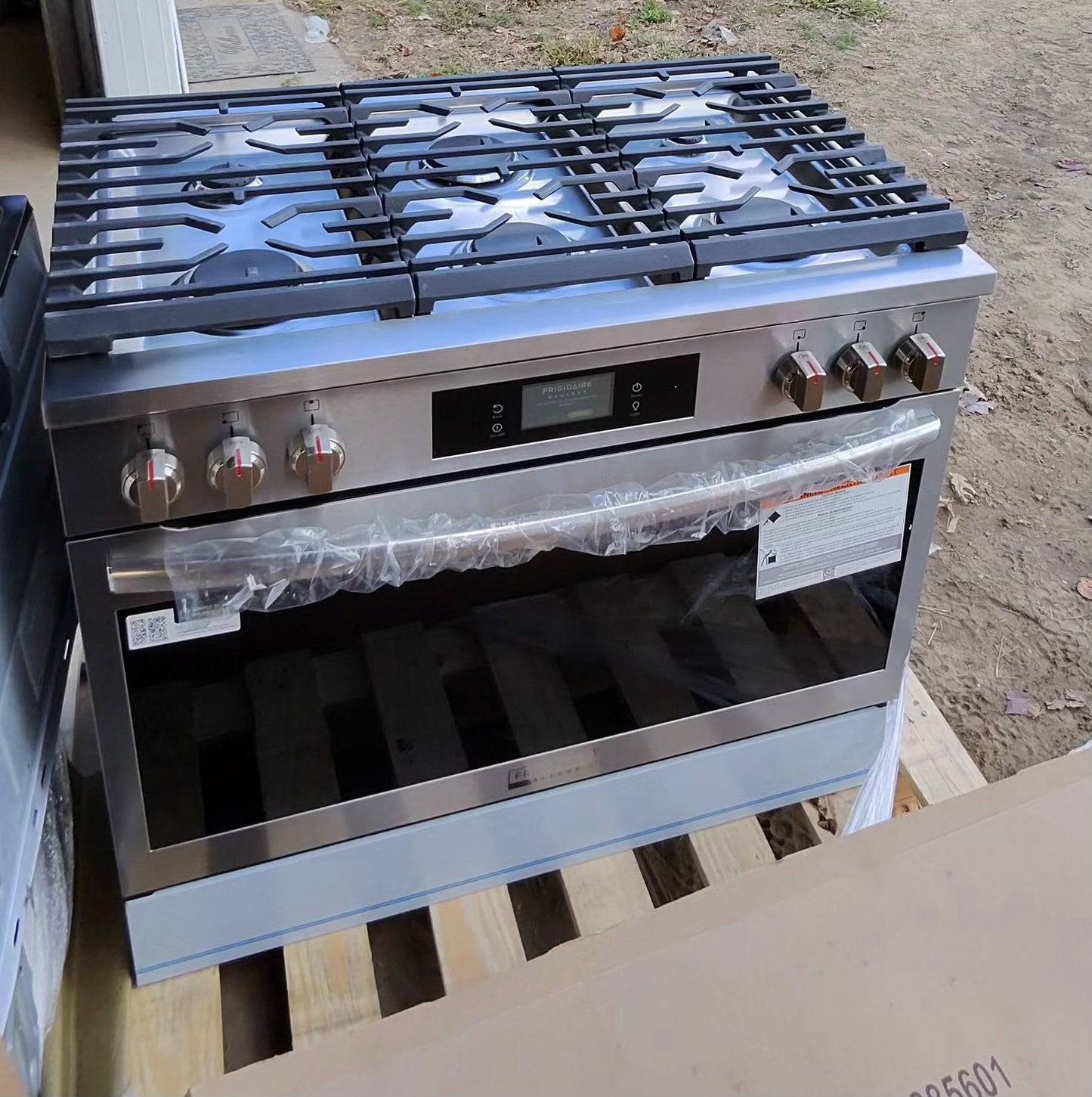 Frigidaire Gallery 36-in 6 burners